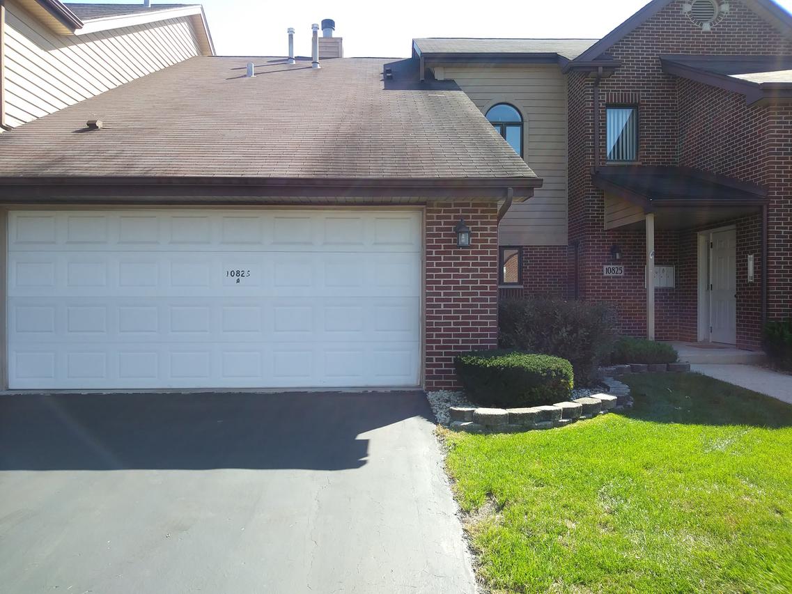 10825 Kathleen Ct. #A, Palos Hills, IL 60465