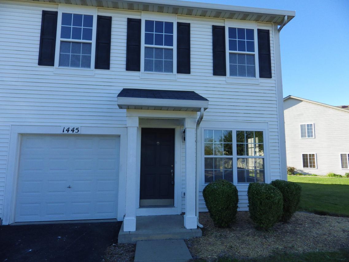 1445 Levato Ln., Minooka, IL 60447