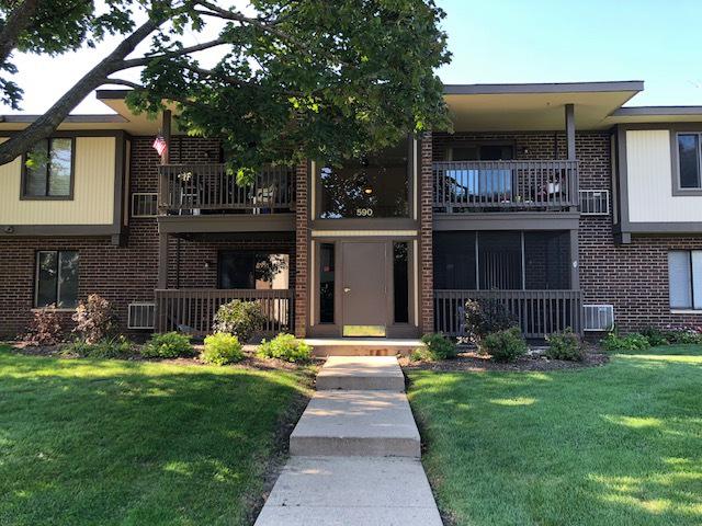 590 Somerset Ln. #3, Crystal Lake, IL 60014