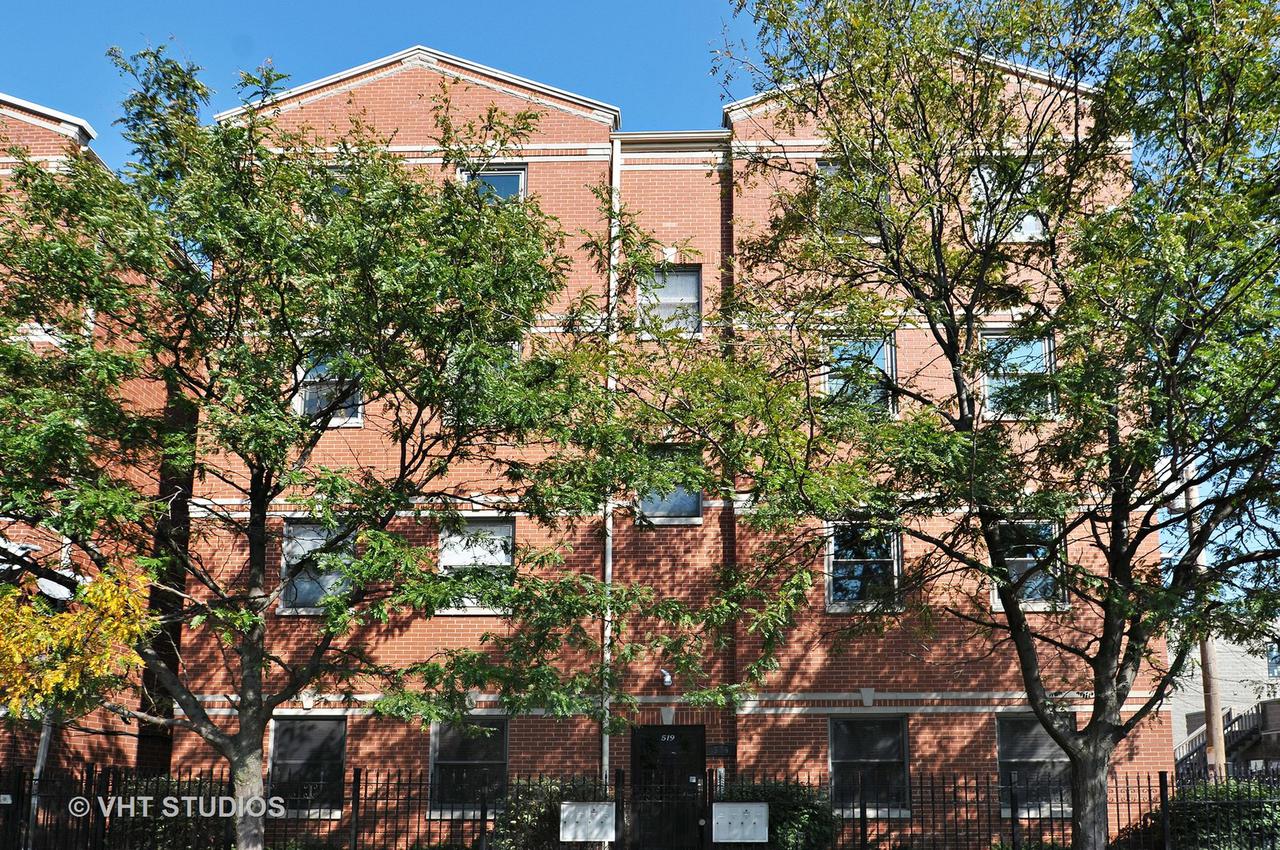 519 S Maplewood Ave. #2S, Chicago, IL 60612