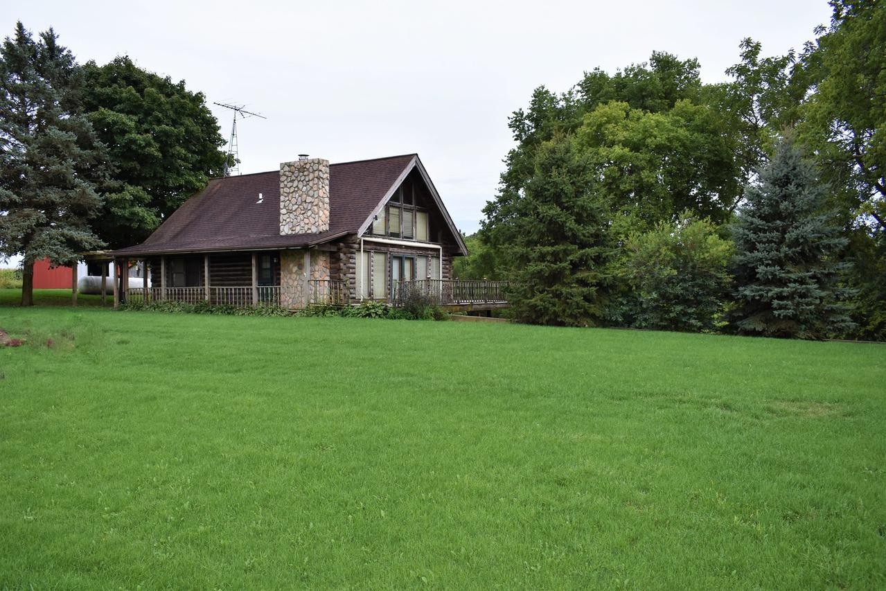 28066 2600 North Ave., Lamoille, IL 61330