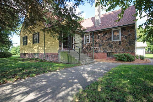 249 N 1275 East Rd., Arcola, IL 61910