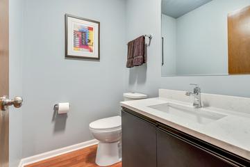 5 Reba Ct., Morton Grove, IL 60053
