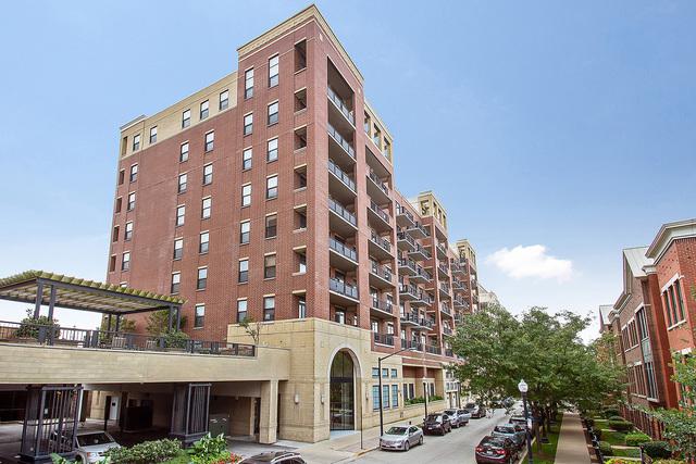 833 W 15th Pl. #411, Chicago, IL 60608