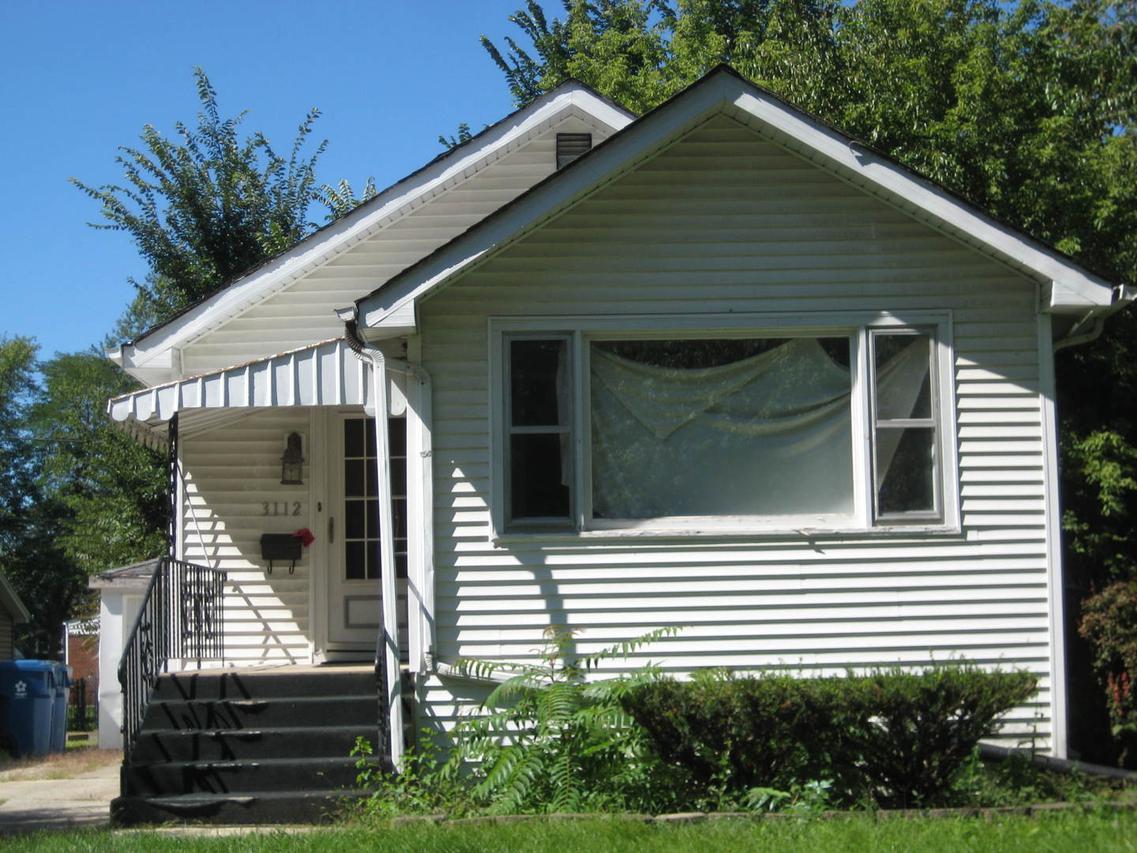 3112 Halsted St., Steger, IL 60475
