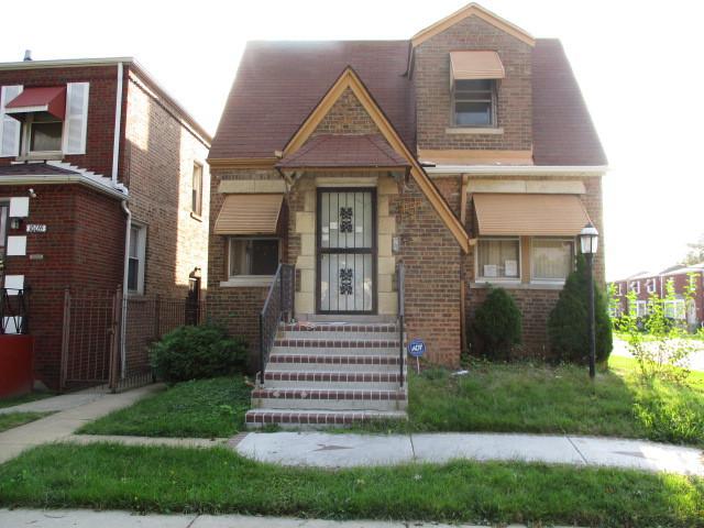 10059 S St Lawrence Ave., Chicago, IL 60628