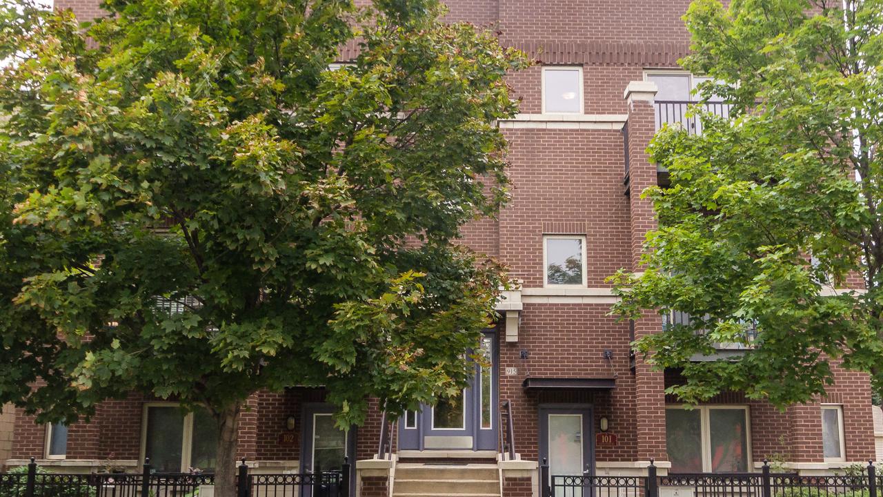 915 S Lytle St. #301, Chicago, IL 60607