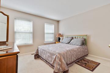 539 Penny Ln., Grayslake, IL 60030