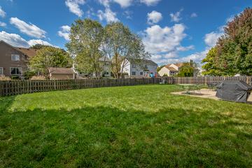 539 Penny Ln., Grayslake, IL 60030