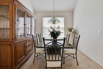 539 Penny Ln., Grayslake, IL 60030