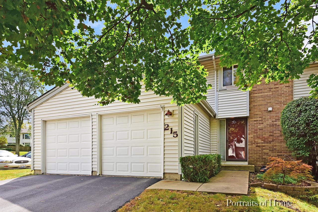 215 Diane Ln., Bolingbrook, IL 60440