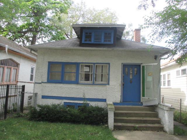 7616 S Yates Blvd., Chicago, IL 60649
