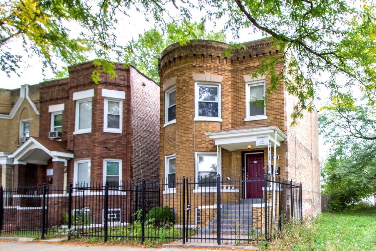 6349 S St Lawrence Ave., Chicago, IL 60637