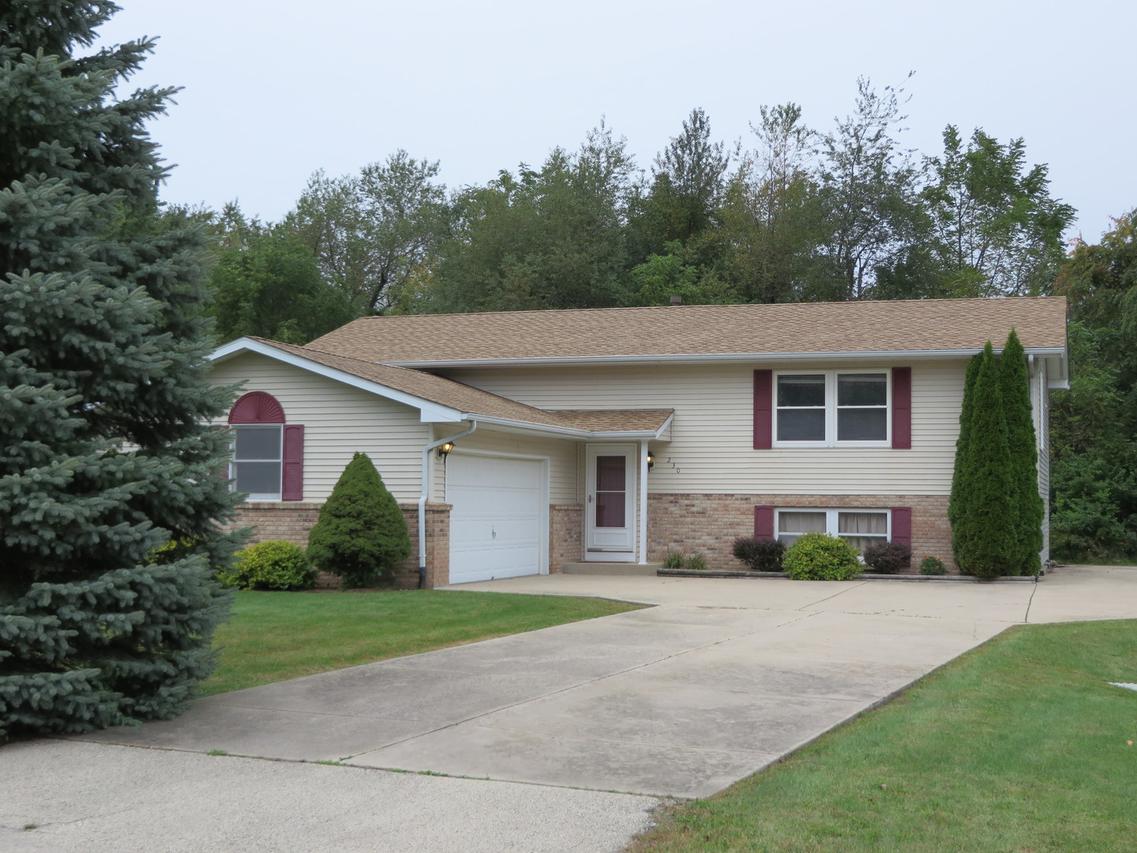 230 Hastings Way, Poplar Grove, IL 61065