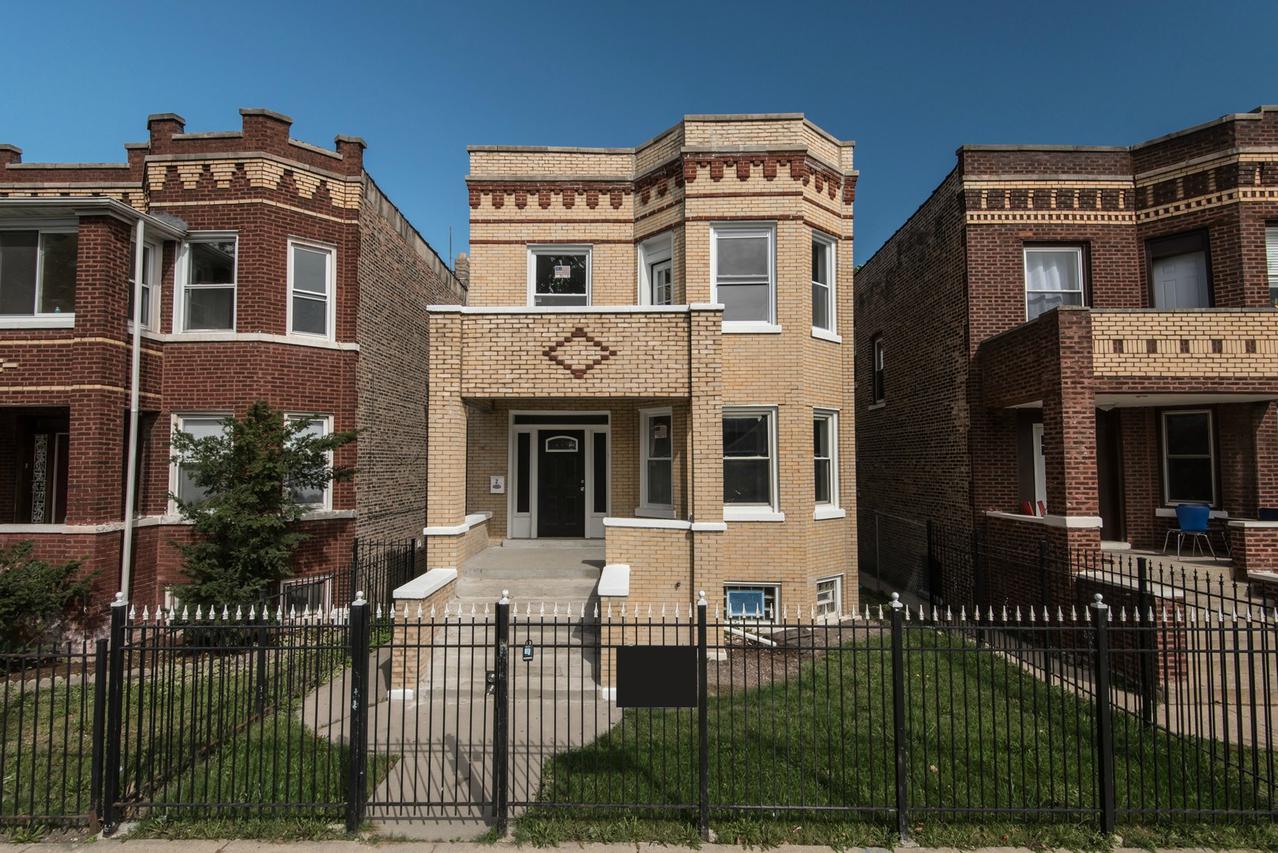 5034 W Crystal St., Chicago, IL 60651