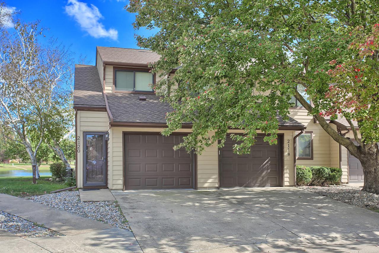 2118 Harbortown Cir., Champaign, IL 61821