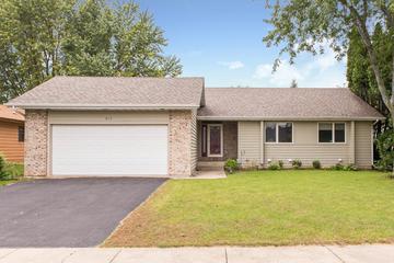 915 S 8th St., Dekalb, IL 60115