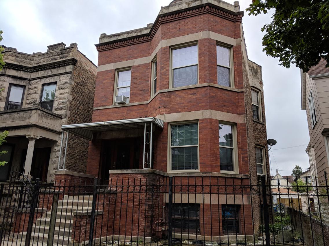 3421 W Belden Ave., Chicago, IL 60647