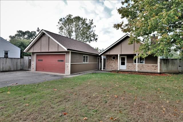946 Marie Ave., Machesney Park, IL 61115
