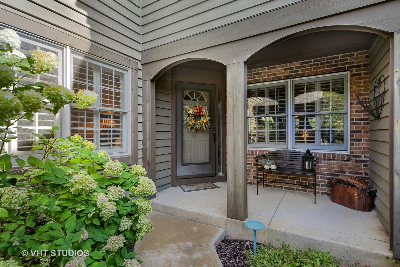 1492 Aberdeen Ct., Naperville, IL 60564