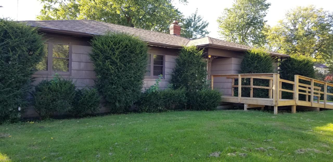 1 Park Ln., Amboy, IL 61310
