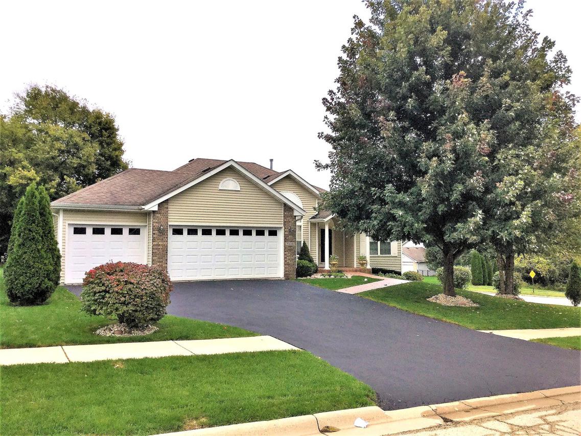 7209 Wimbledon Rd., Machesney Park, IL 61115