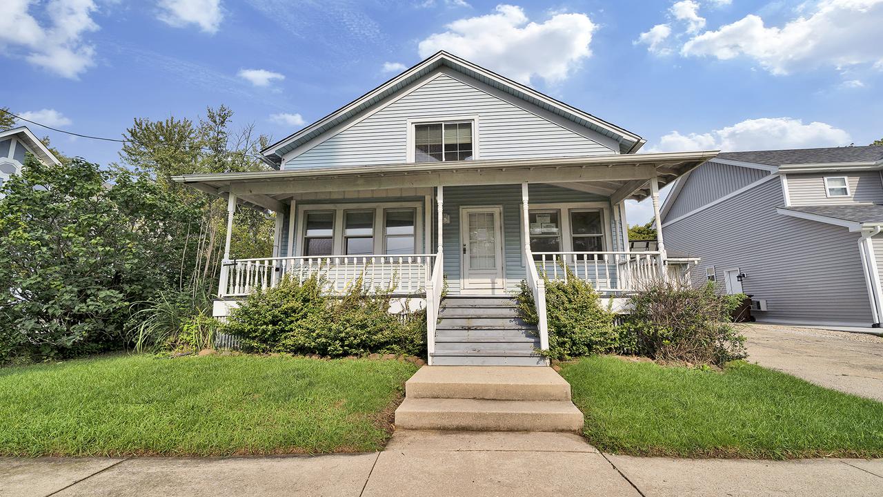 11120 Bonness Ave., Mokena, IL 60448