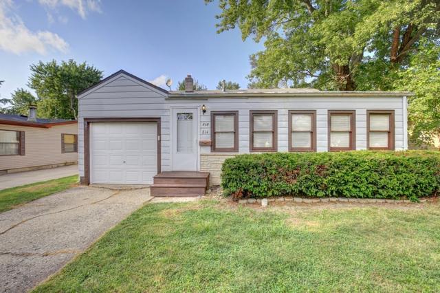 814 W Vine St., Champaign, IL 61820