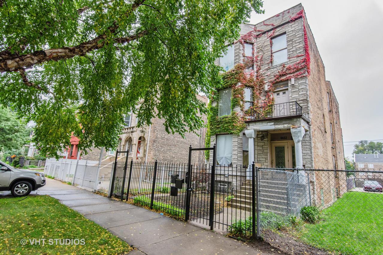 4432 S Prairie Ave. #2, Chicago, IL 60653