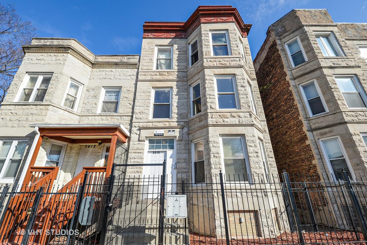 3410 W Walnut St., Chicago, IL 60624