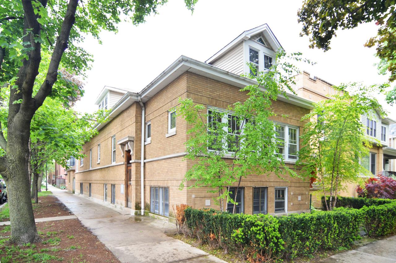 3859 N Oakley Ave., Chicago, IL 60618