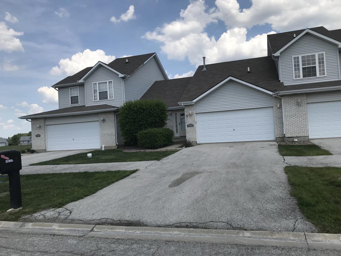 22903 Westwind Dr., Richton Park, IL 60471