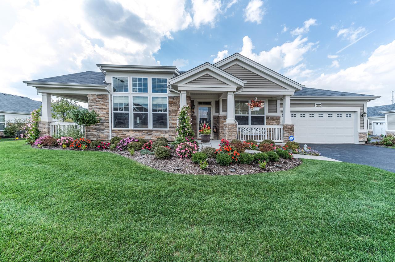 2665 Avondale Cir., Naperville, IL 60564
