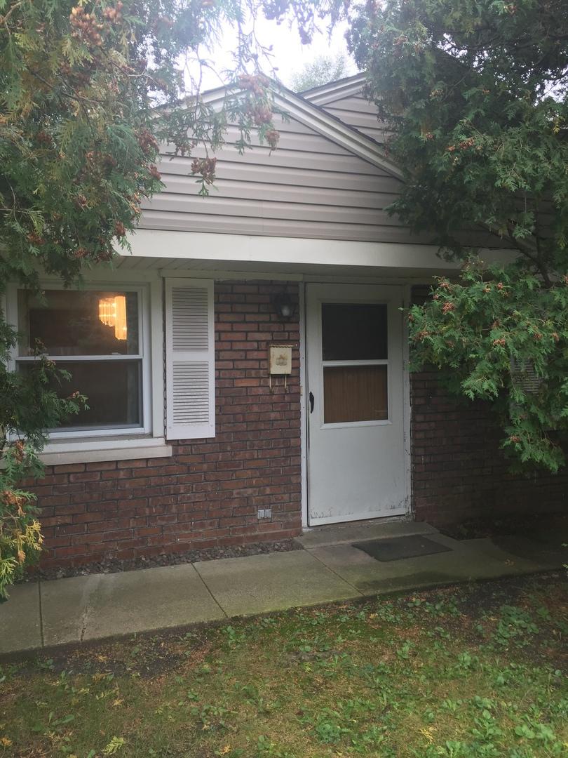 4911 W 99th St., Oak Lawn, IL 60453