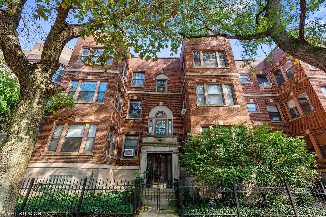 4407 N Racine Ave. #3, Chicago, IL 60640
