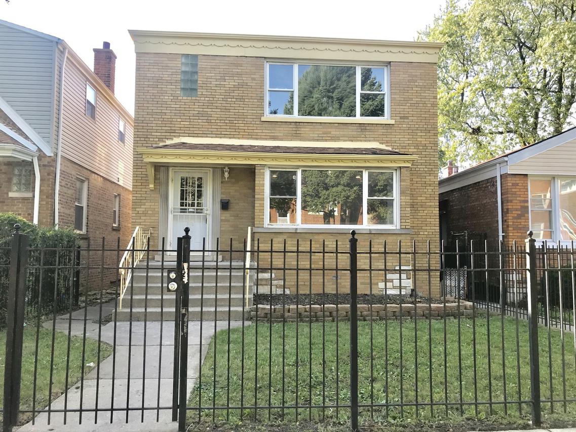 7338 S Rockwell St., Chicago, IL 60629