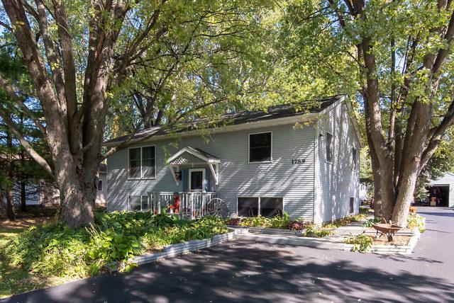 1789 Suzy St., Lake Holiday, IL 60548