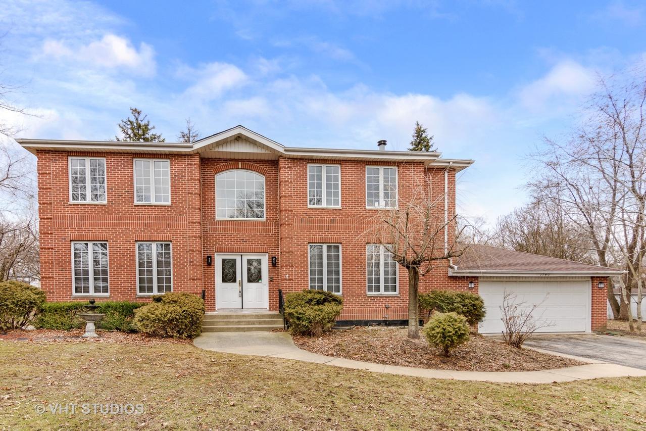1740 N Windsor Dr., Arlington Heights, IL 60004