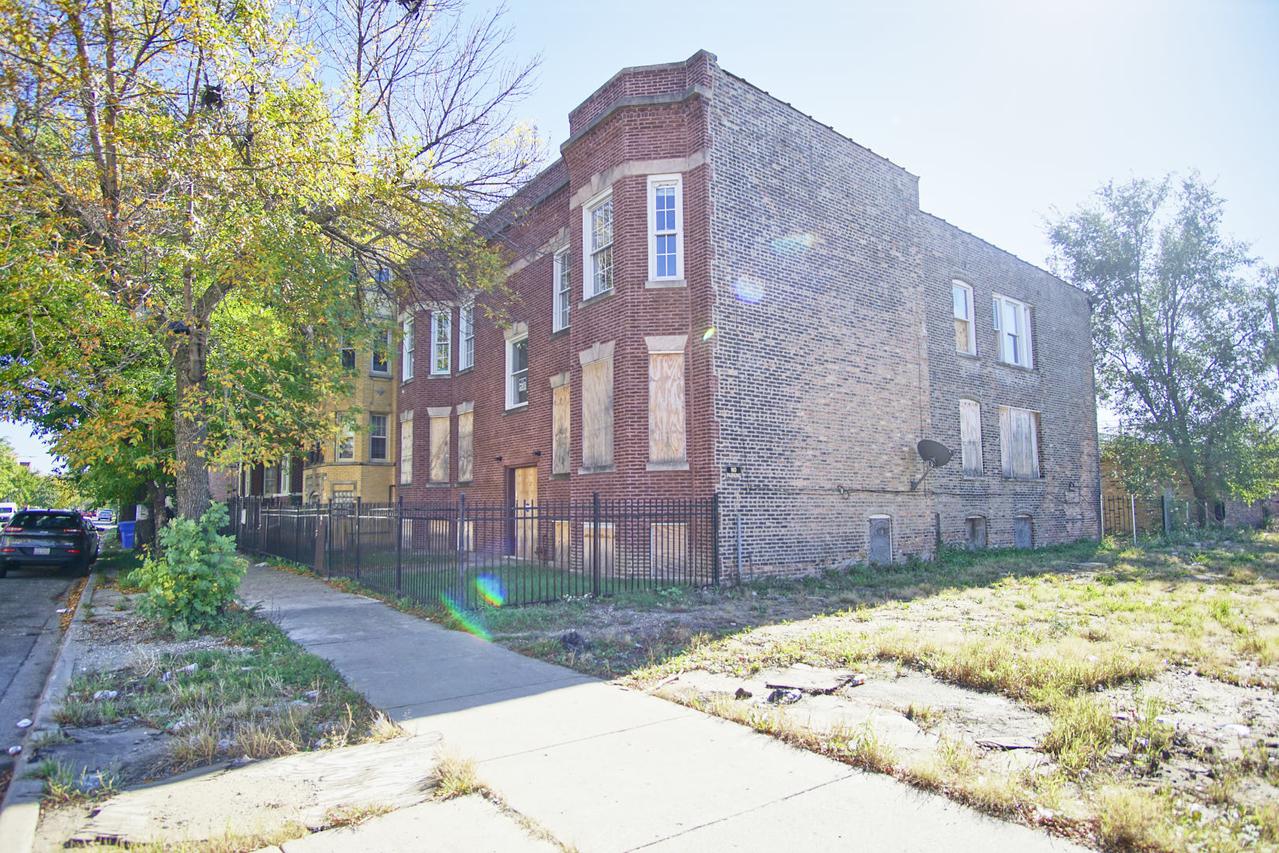 4519 W Jackson Blvd., Chicago, IL 60624