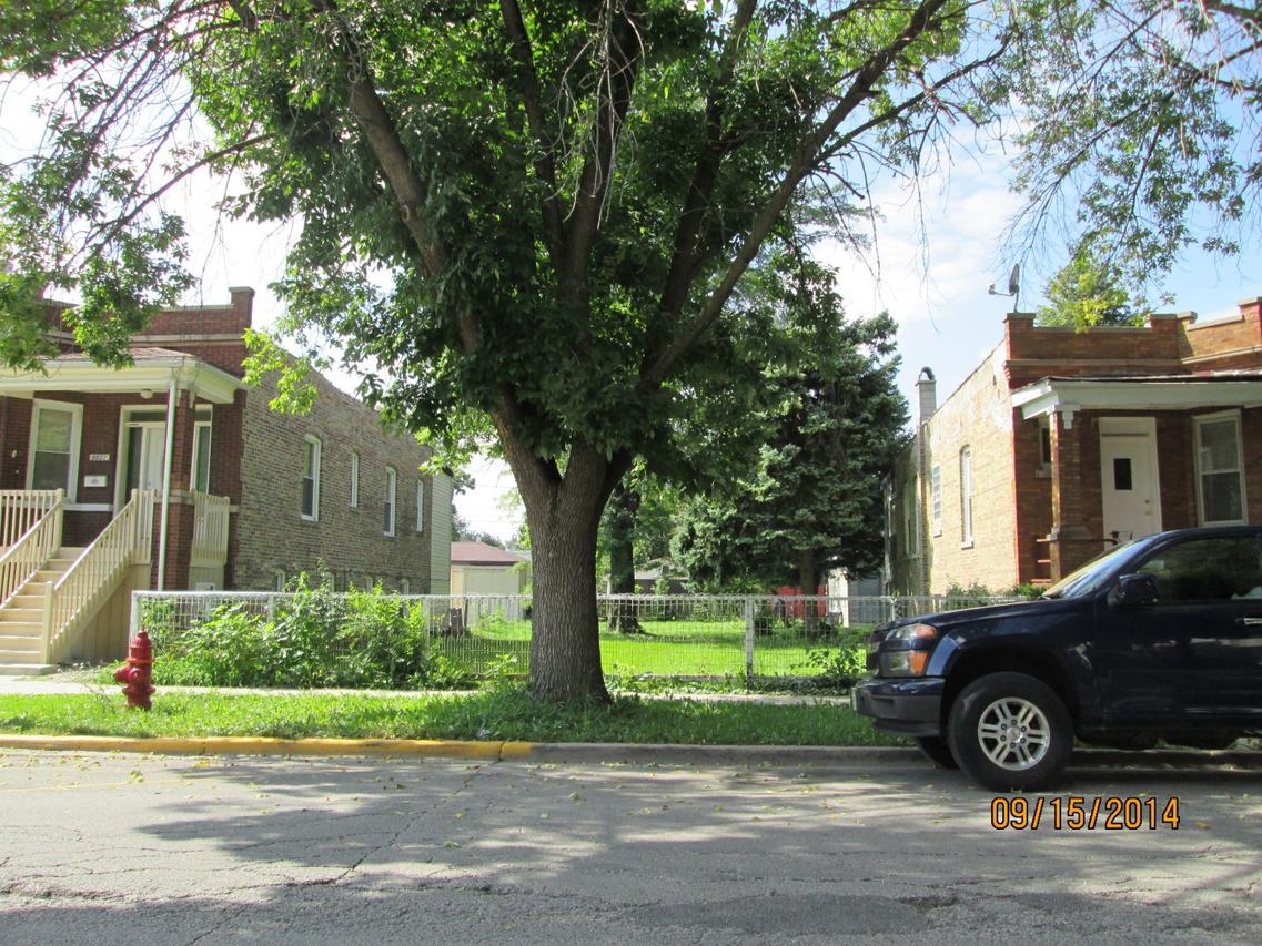 2516 S 58th Ave., Cicero, IL 60804