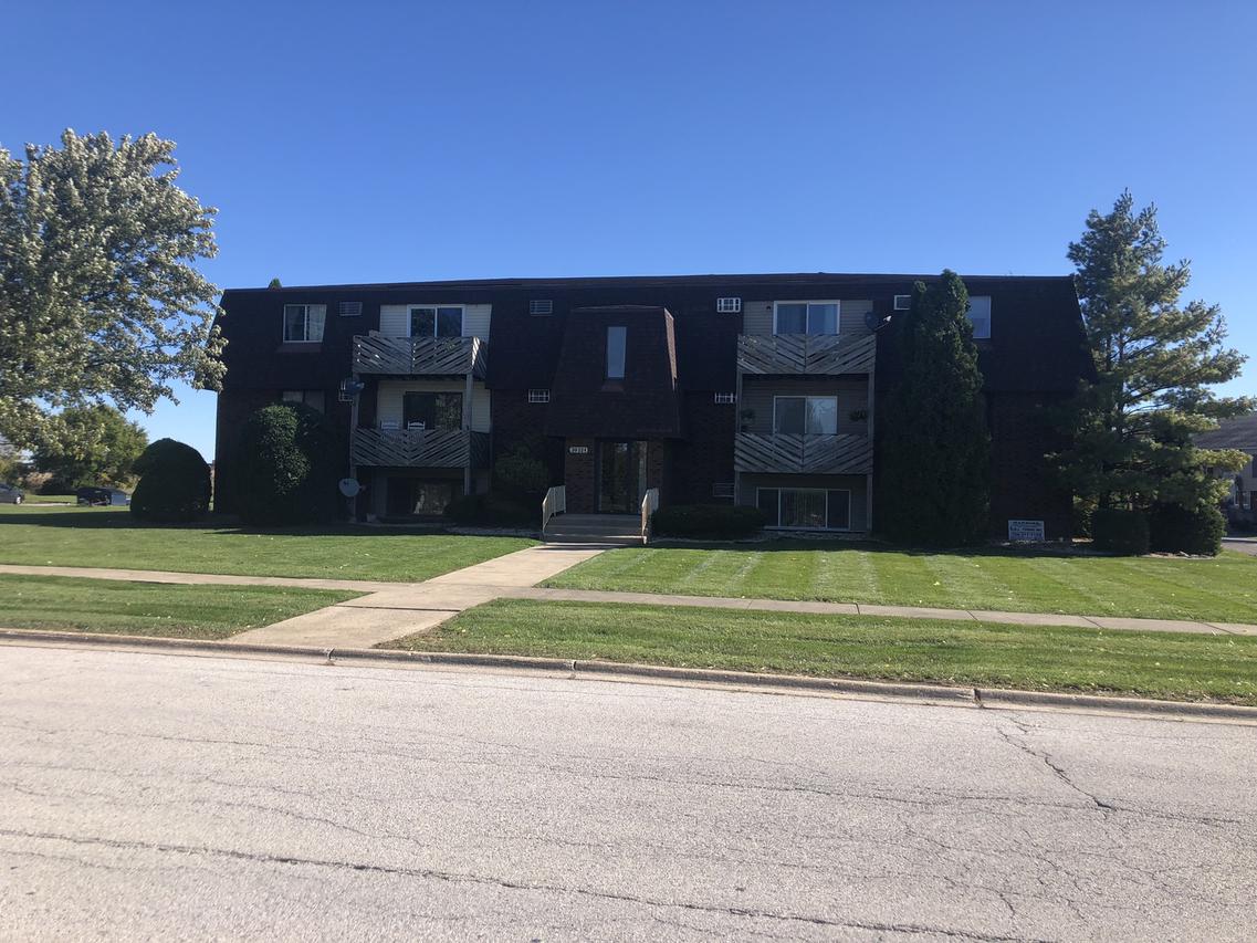 20224 S Frankfort Square Rd. #C3, Frankfort, IL 60423