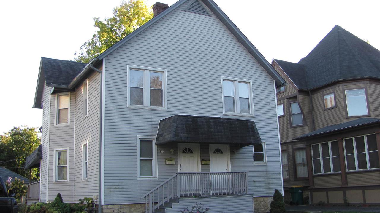 710 Western Ave., Joliet, IL 60435