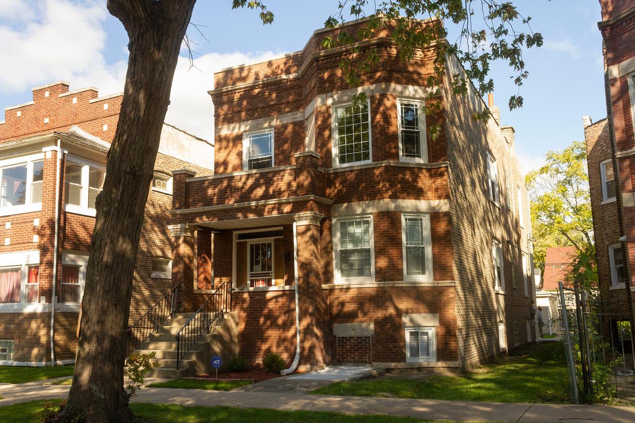 720 E 92nd St., Chicago, IL 60619
