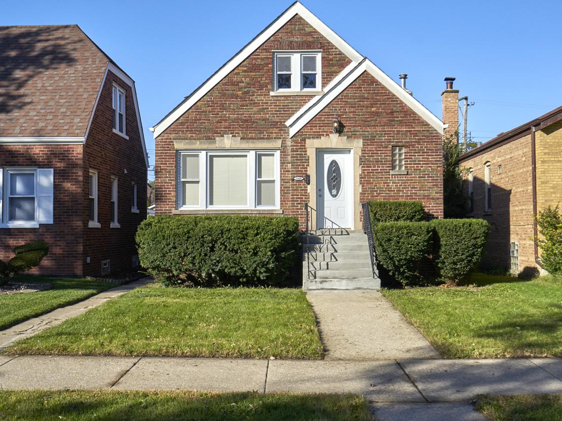 7304 S Washtenaw Ave., Chicago, IL 60629