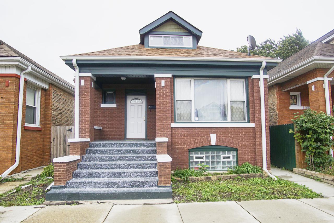 5943 S California Ave., Chicago, IL 60629