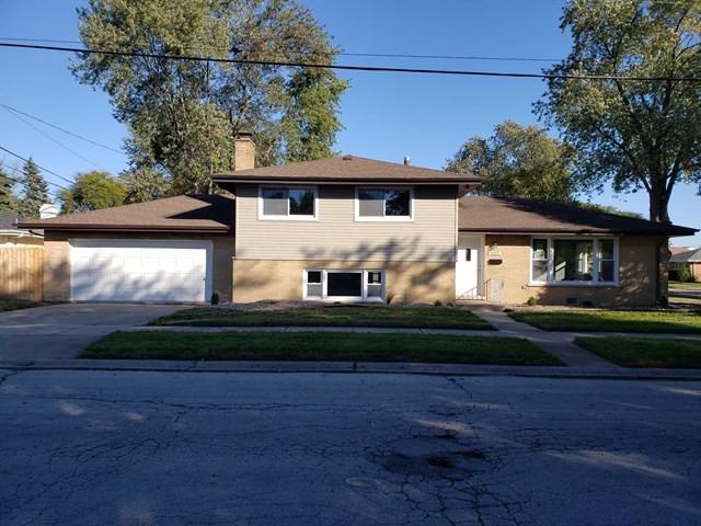 15152 Diekman Ct., Dolton, IL 60419