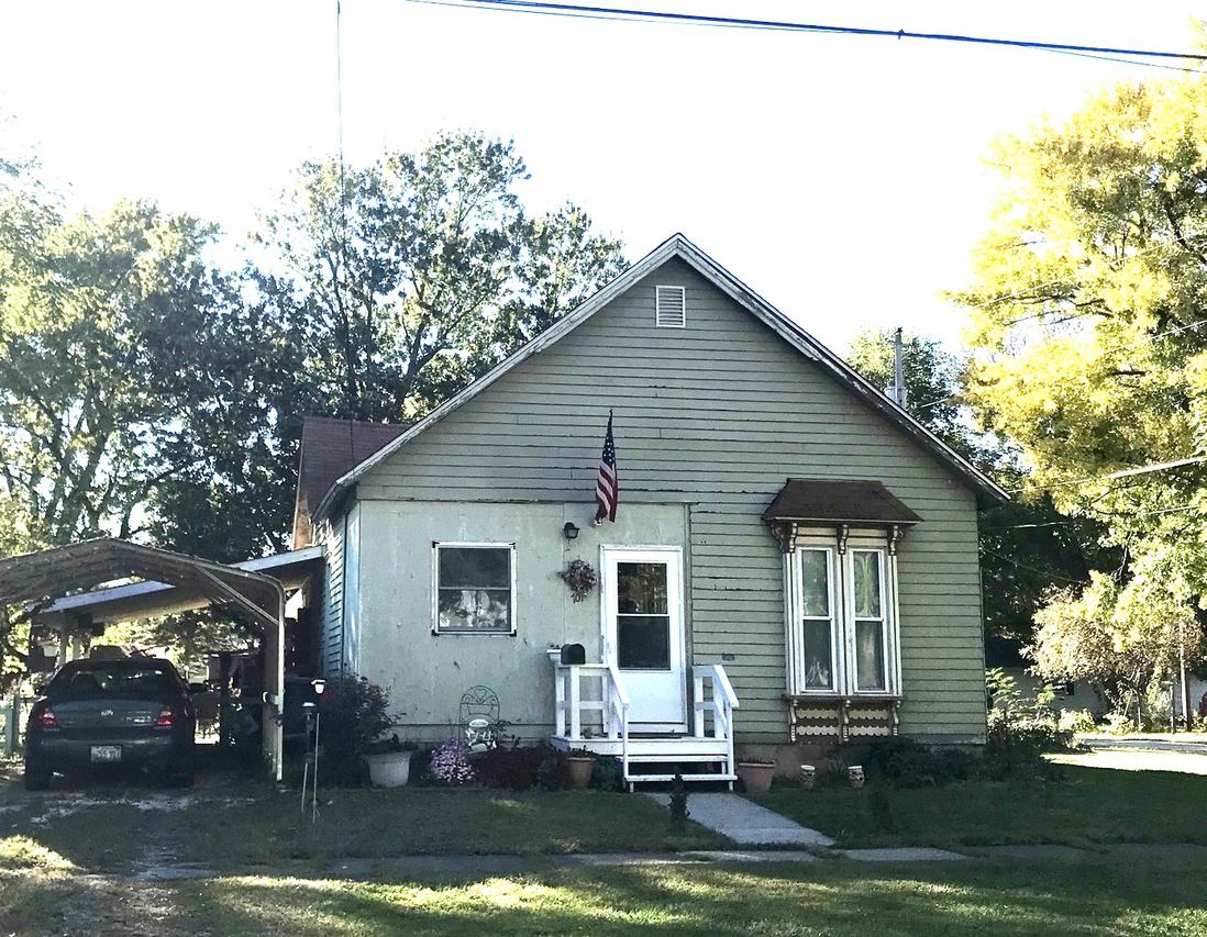 701 S Macon St., Bement, IL 61813