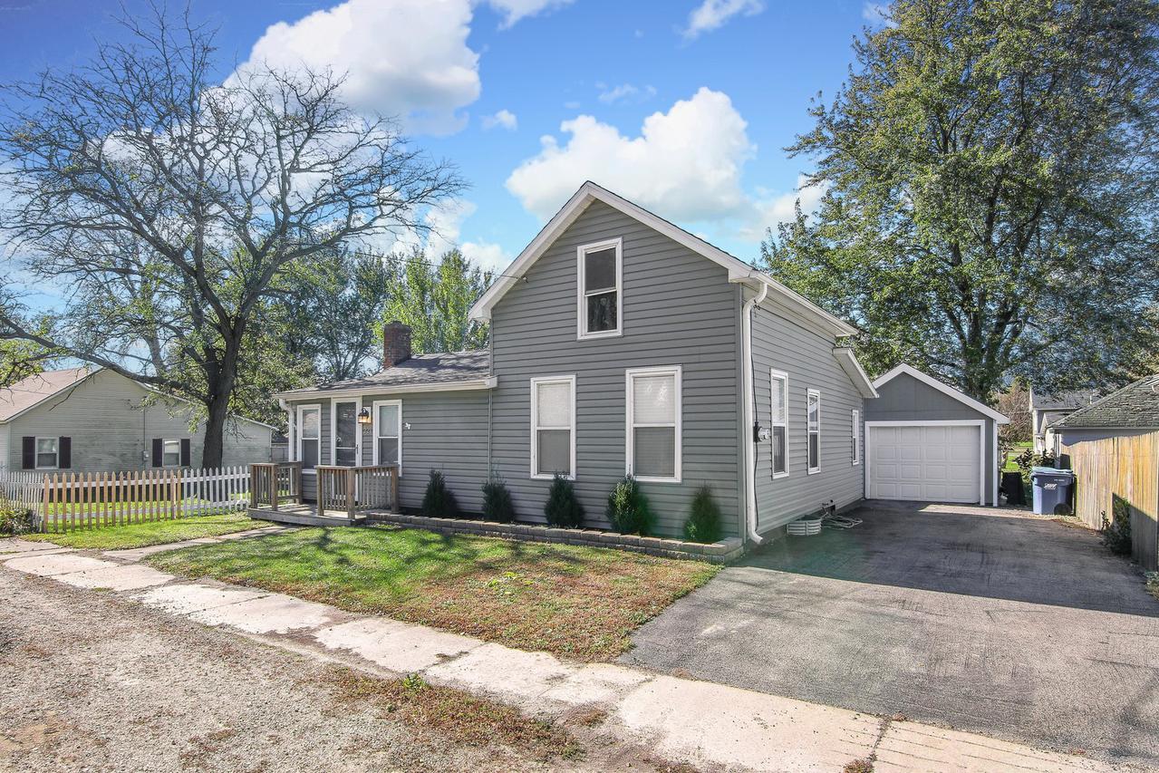 226 Wilson St., Paw Paw, IL 61353