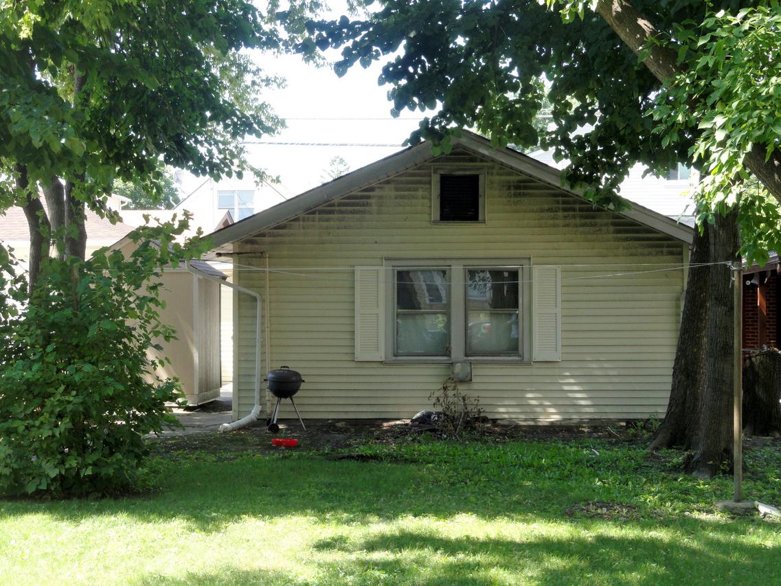 2718 N Austin Ave., Chicago, IL 60639