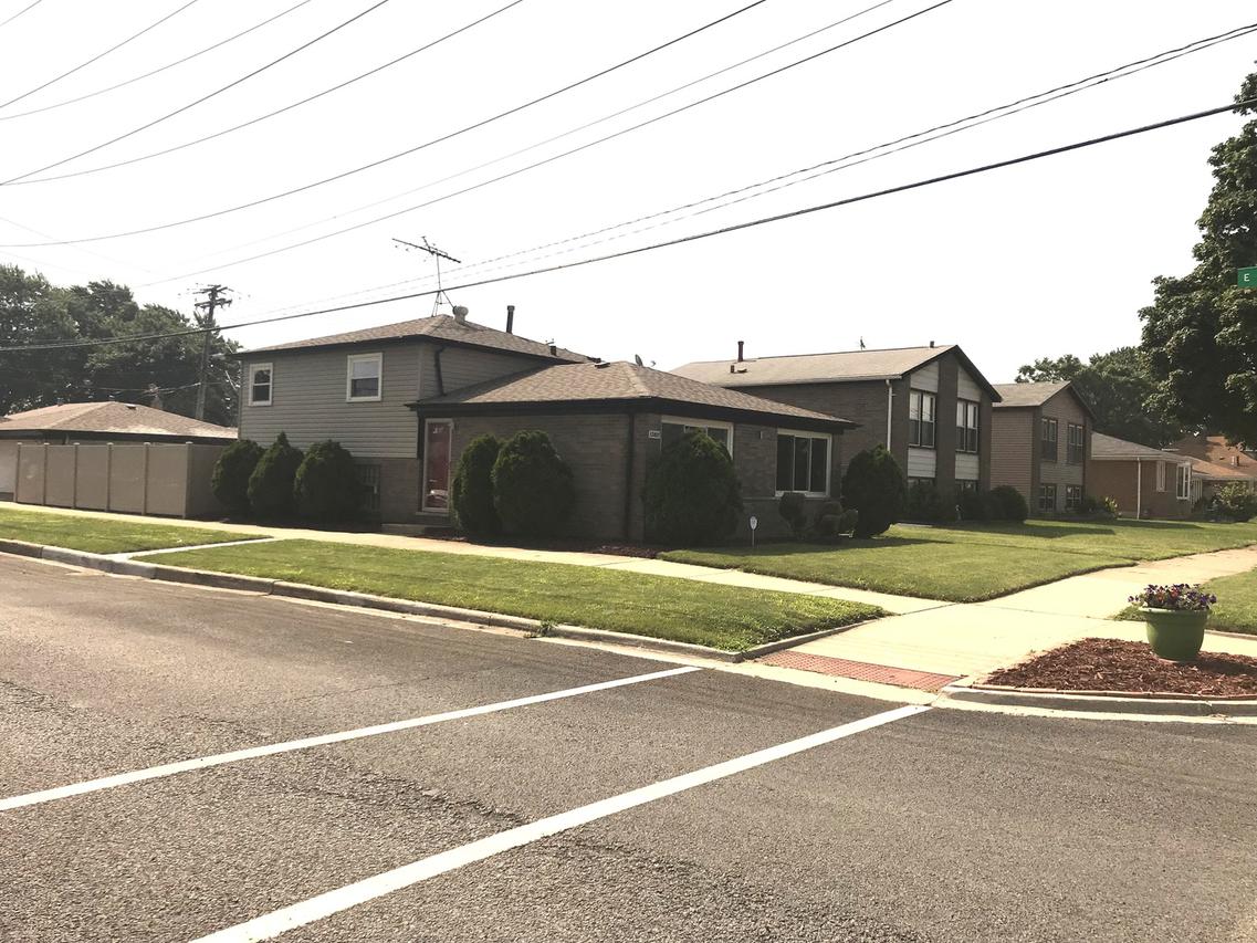 12801 S Saginaw Ave., Chicago, IL 60633